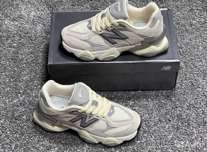 Кроссовки женские New Balance 9060