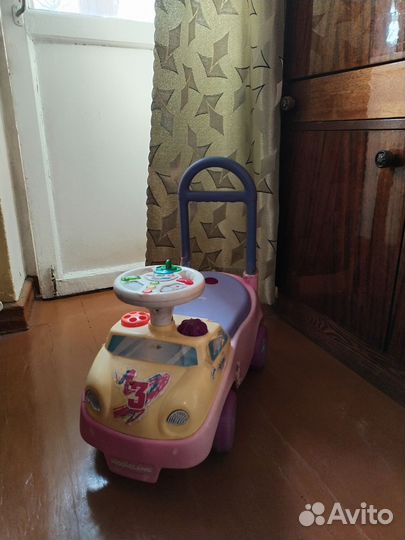 Машинка-каталка