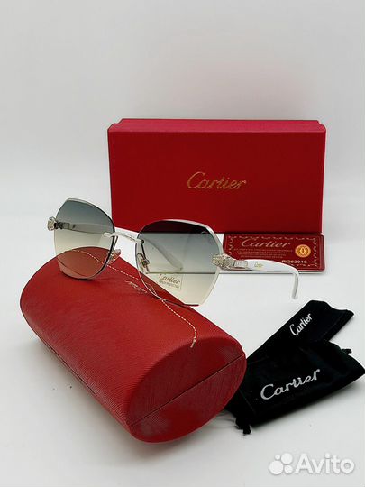 Солнцезащитные очки Cartier