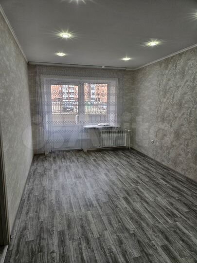2-к. квартира, 60 м², 1/5 эт.