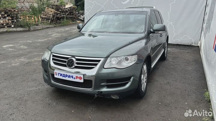 Фонарь задний (стоп сигнал) Volkswagen Touareg (GP