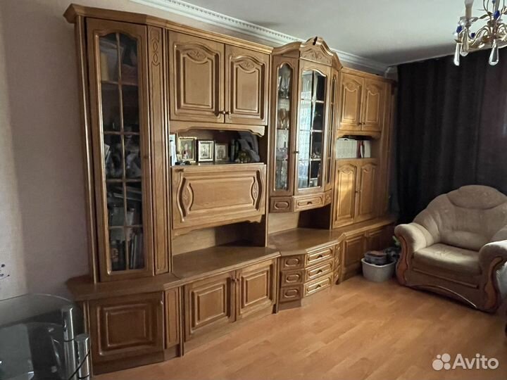 Стенка в гостиную