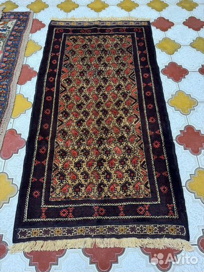 Ковер ручной работы