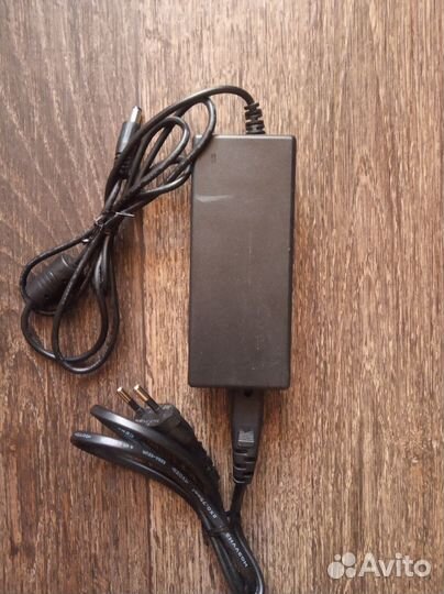 Адаптер 12V - 3А