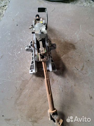 Колонка рулевая на Volvo S40