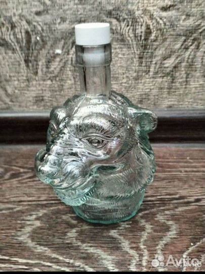 Бутылка коллекционная