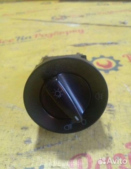 Блок управления светом Volkswagen Passat B5