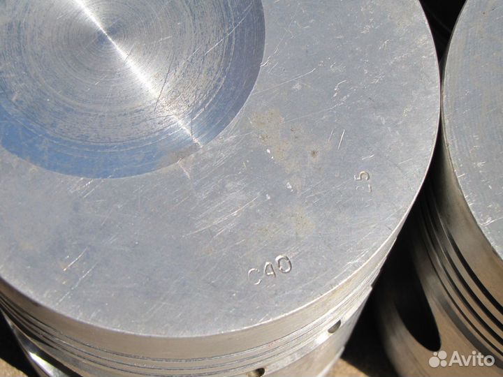 Поршни мтз-50 новые подобраны по весу (4 шт)