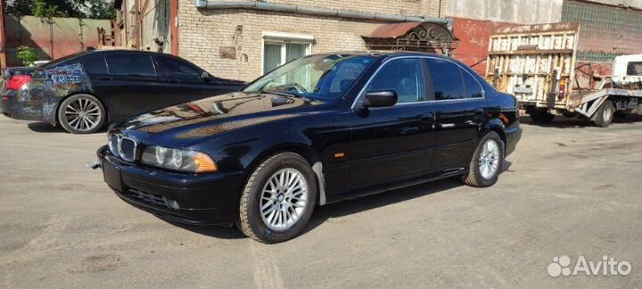 В разбор Bmw 530I Lci E39 M54B30 2002