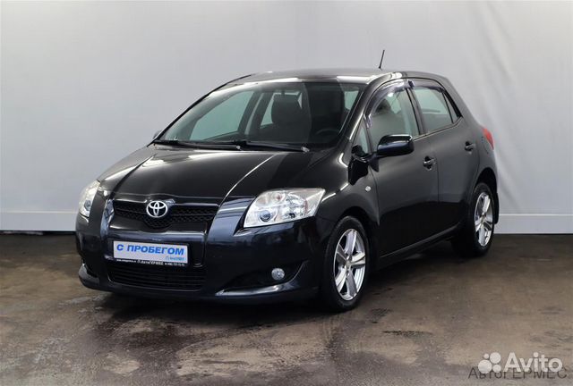 Toyota Auris 2008 г. Toyota Auris 2008 manual. Тойота аурис 2008г багажник.