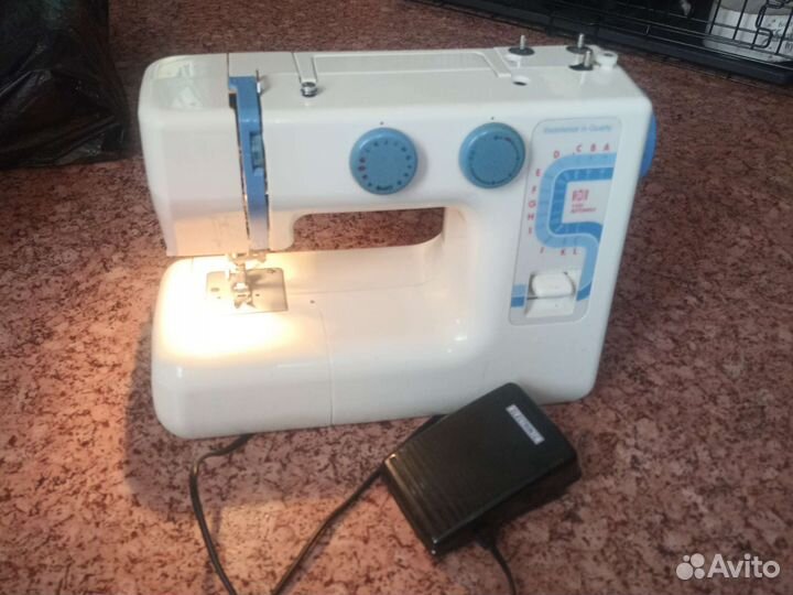 Швейная машина dragonfly 124