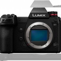 Panasonic lumix s1 body