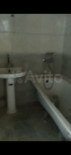 4-к. квартира, 100 м², 3/5 эт.
