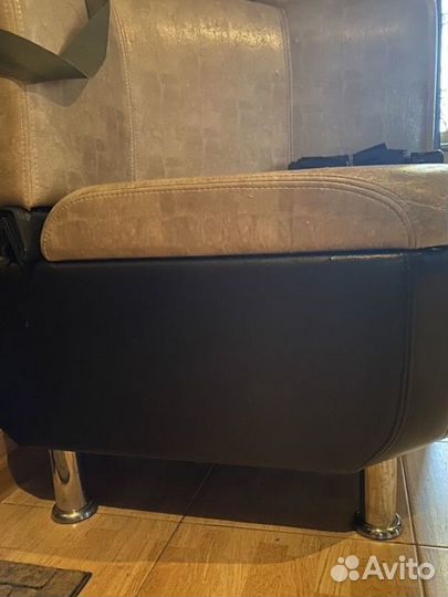 Уголок с ящиками для кухни, прихожей под перетяжку