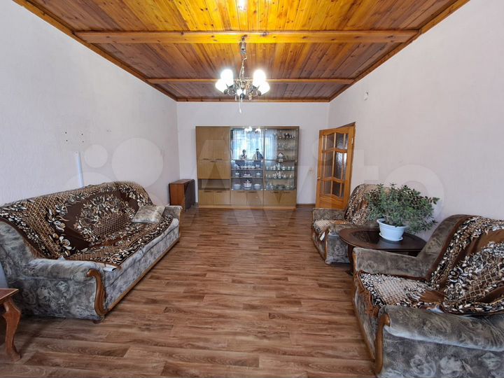 Дом 100 м² на участке 8,5 сот.