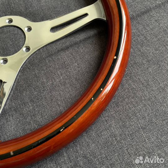 Деревянный руль из Японии