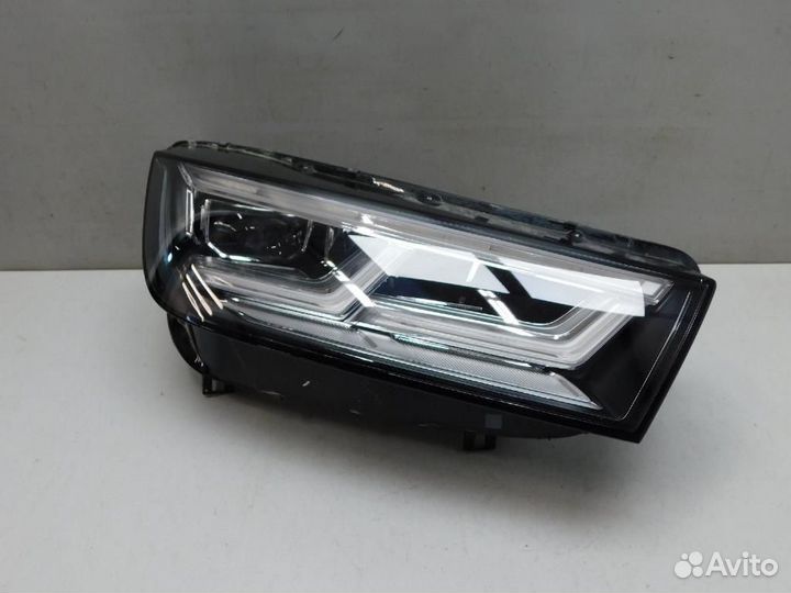 Фара правая Audi Q5/SQ5