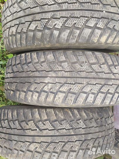 Kumho I'Zen RV Stud KC16 235/60 R18