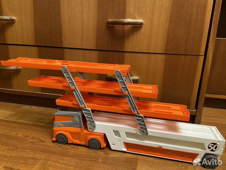 Hot wheels автовоз