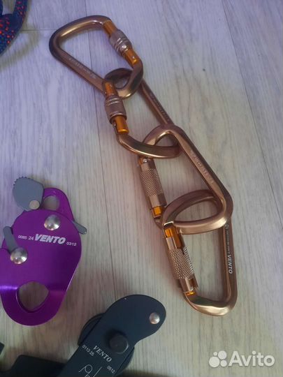 Альпинистское снаряжение Венто. Веревка. Спуское