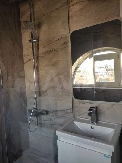 2-к. квартира, 53 м², 10/10 эт.