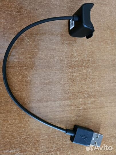 Кабель для зарядки фитнес-браслета