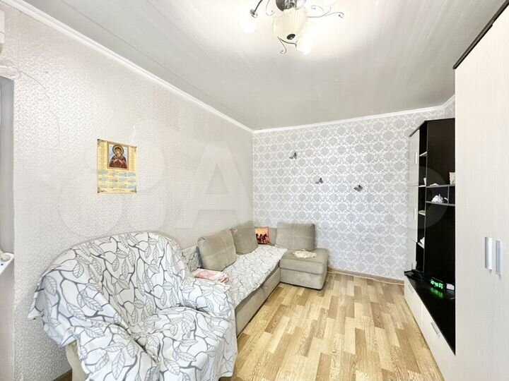 3-к. квартира, 53 м², 1/1 эт.