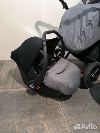 Коляска 3 в 1