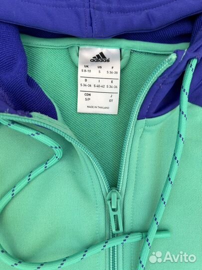 Спортивный костюм adidas