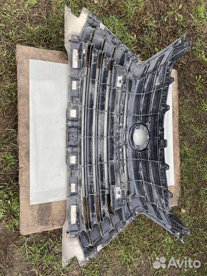 Решетка радиатора lexus lx 450,570