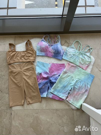 Костюм для йоги / фитнеса пакетом