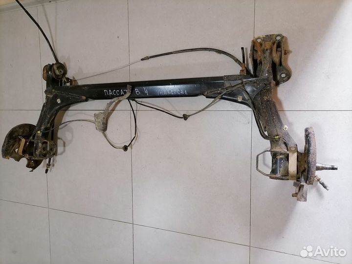 Балка зад.под дисковые тормоза VW Passat B4 1995