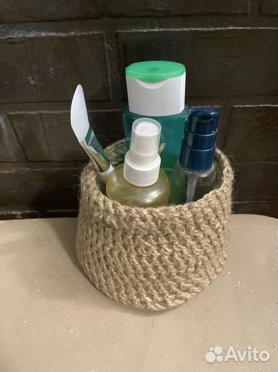Корзинка для хранения из джута