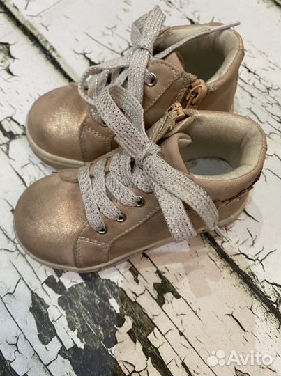 Ботинки для девочки 22 размер