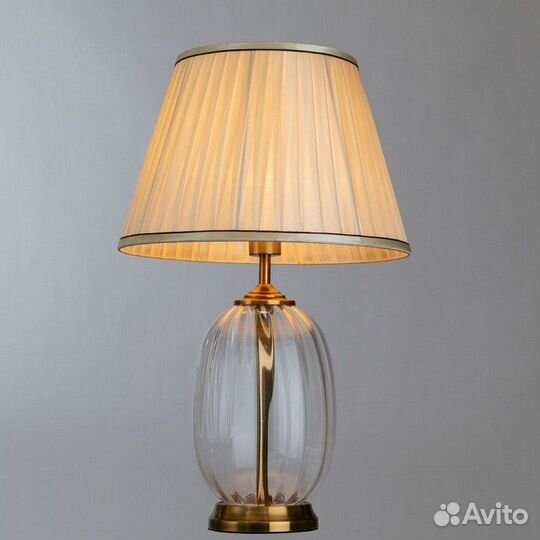 Настольная лампа декоративная Arte Lamp Baymont A5