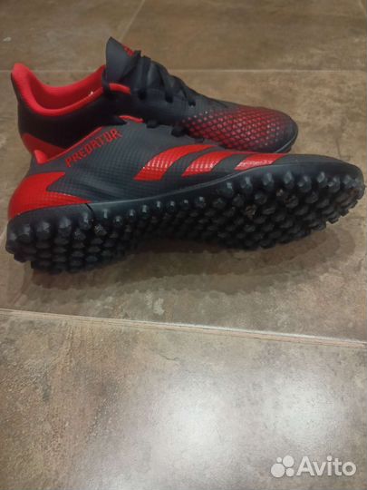 Сороконожки adidas predator
