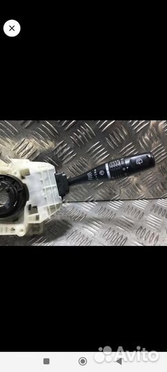 Переключатель под рулевой