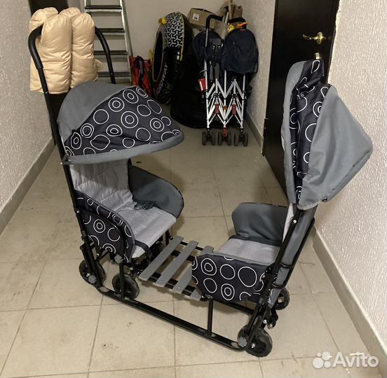 Коляска санки на колесах для погодок двойни