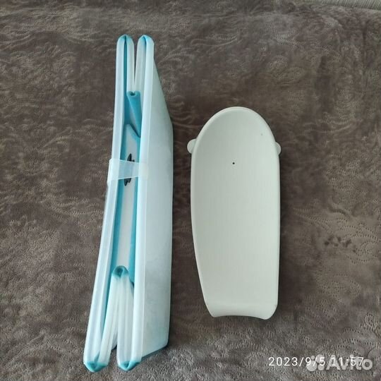 Детская ванночка для купания складная Stokke
