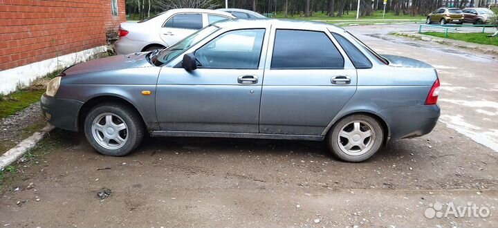 LADA Priora 1.6 МТ, 2010, 200 000 км