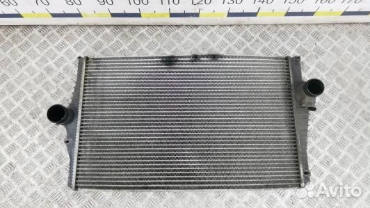 Радиатор интеркуллера volvo XC90 1 (11V01KC01)