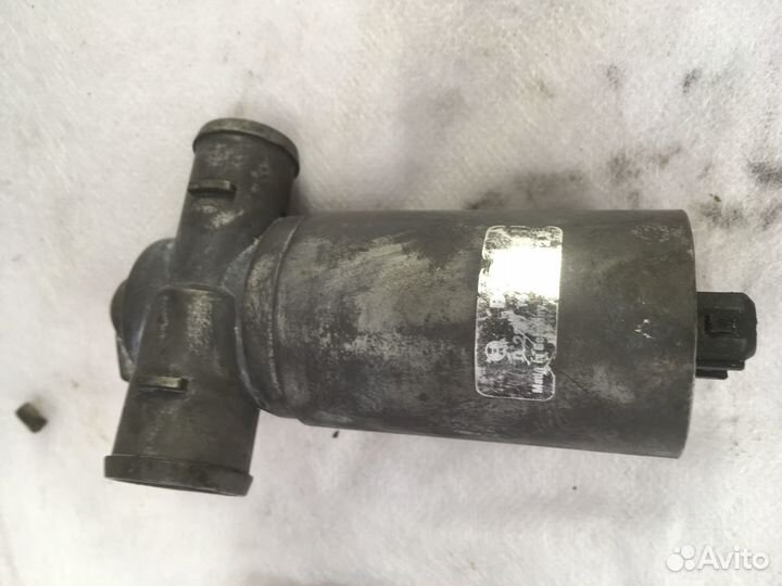 Клапан холостого хода VolksWagen Golf 3