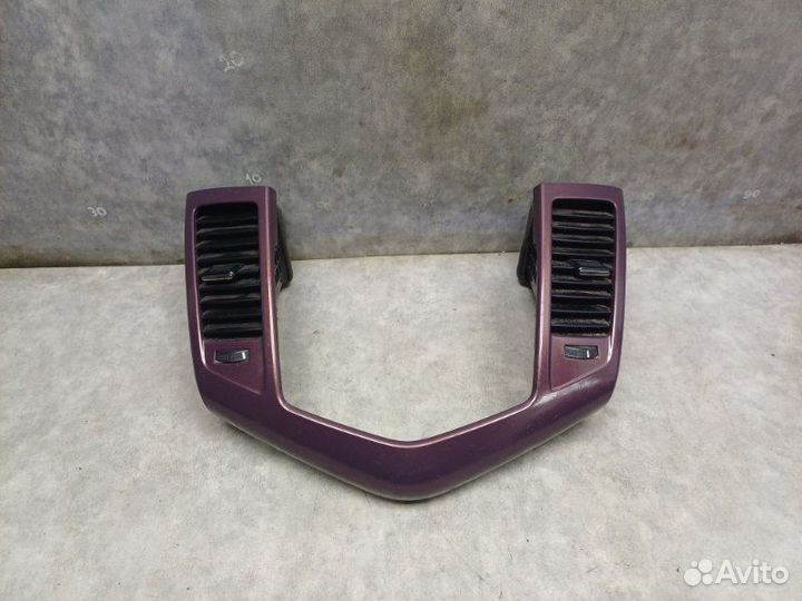 Рамка магнитолы Chevrolet Cruze 1.6 F16D3 MT 2011