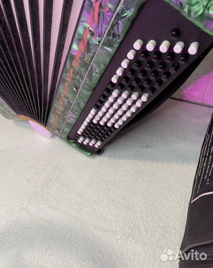 Этюд 205 м Современный Красавчик бн 40