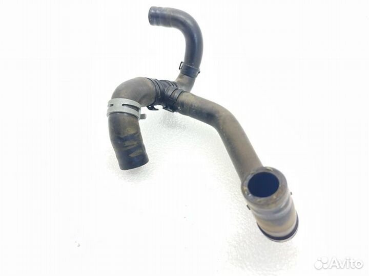 Патрубок системы охлаждения Volkswagen Golf 6 1.4