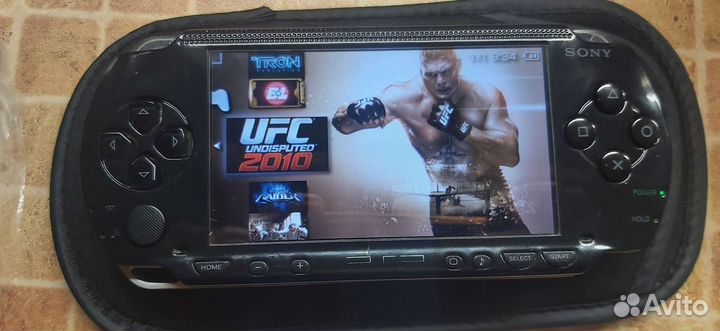 Sony psp прошитая, много игр