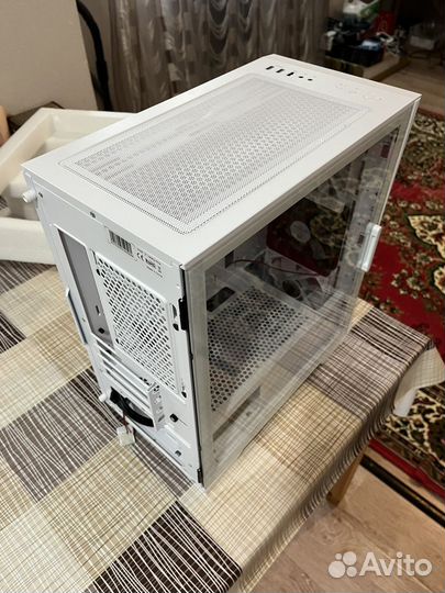 Корпус zalman z1