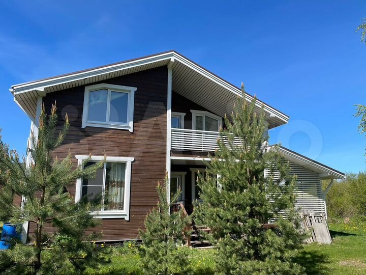 Коттедж 236,4 м² на участке 11,1 сот.