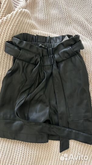 Шорты женские кожаные zara