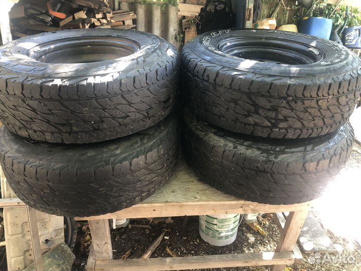 R16 Bridgestone Dueler A/T 275/70, PCD 5x139.7 DIA 110